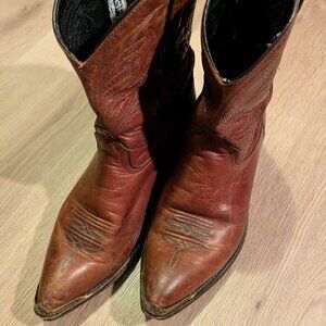 Women's Vintage Code West Cowboy Boots 9